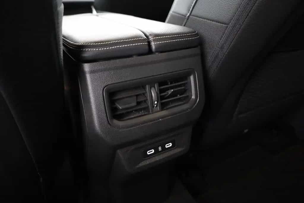Renault Austral 1.3 Aut. LED Navi Kamera AHK 03/2023-photo-30
