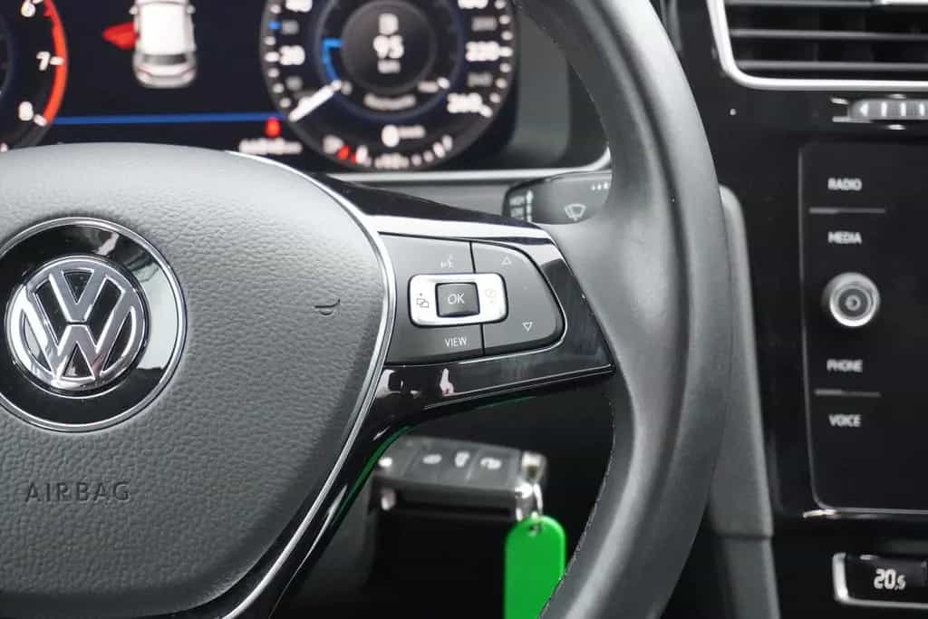 Volkswagen Golf VII 1.5 Highline LED Totwinkel App Connect 11/2019-photo-14