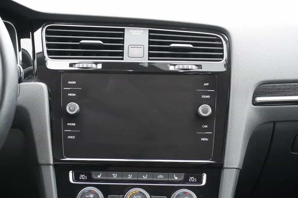 Volkswagen Golf VII 1.5 Highline LED Totwinkel App Connect 11/2019-photo-17