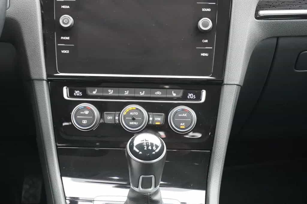 Volkswagen Golf VII 1.5 Highline LED Totwinkel App Connect 11/2019-photo-18