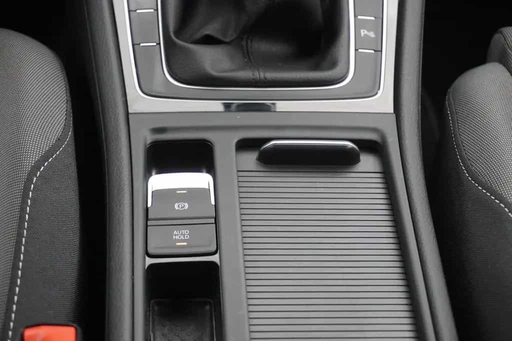 Volkswagen Golf VII 1.5 Highline LED Totwinkel App Connect 11/2019-photo-19