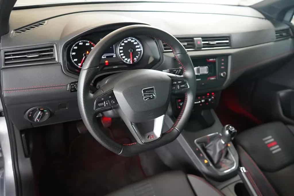 Seat Ibiza 1.0 TSI FR LED FullLink Tempomat PDC USB 08/2019-photo-10