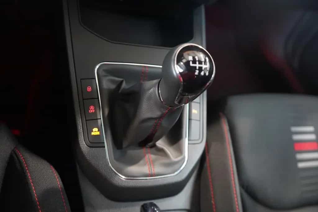 Seat Ibiza 1.0 TSI FR LED FullLink Tempomat PDC USB 08/2019-photo-19