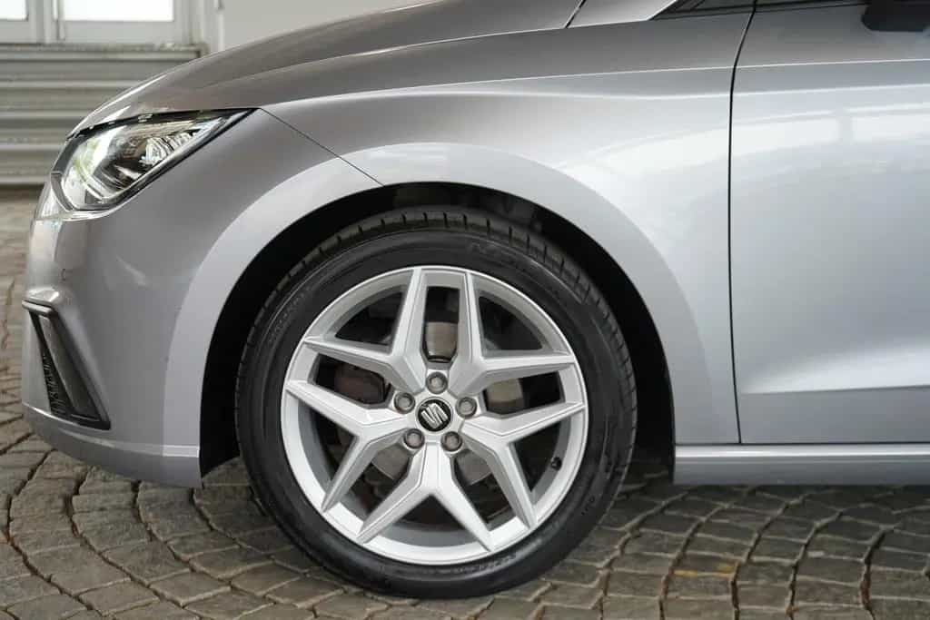 Seat Ibiza 1.0 TSI FR LED FullLink Tempomat PDC USB 08/2019-photo-9