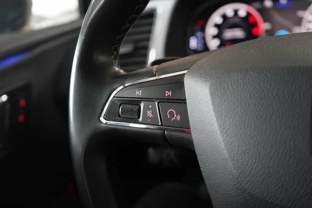 Seat Leon 1.5 Xcellence LED FullLink Kamera ACC DAB 06/2019-photo-21