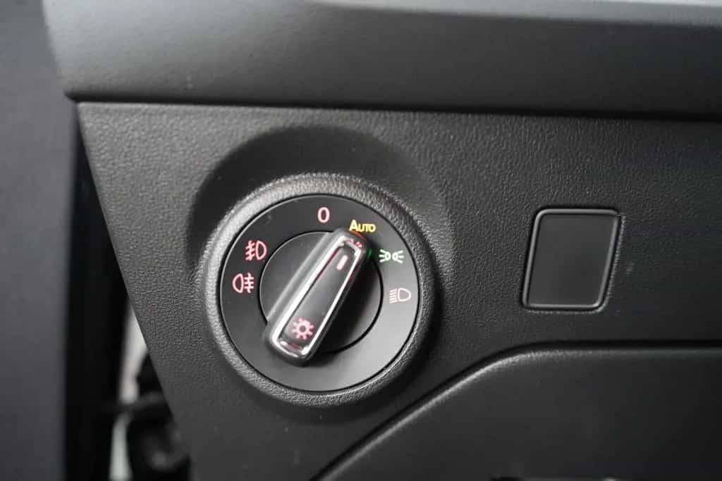 Seat Leon 1.5 Xcellence LED FullLink Kamera ACC DAB 06/2019-photo-24