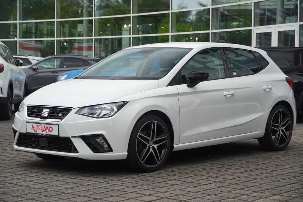 Seat Ibiza 1.0 TSI FR FullLink Tempomat PDC USB 07/2019-photo-0