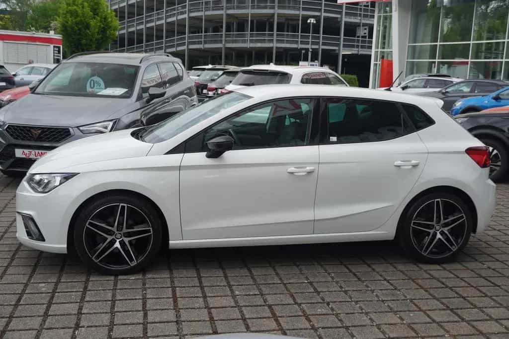 Seat Ibiza 1.0 TSI FR FullLink Tempomat PDC USB 07/2019-photo-1