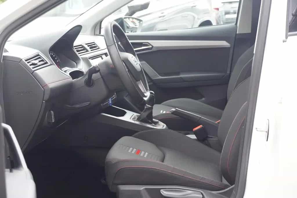 Seat Ibiza 1.0 TSI FR FullLink Tempomat PDC USB 07/2019-photo-23