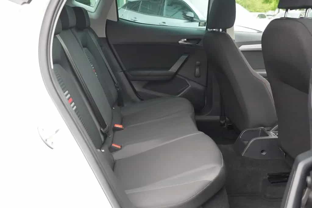 Seat Ibiza 1.0 TSI FR FullLink Tempomat PDC USB 07/2019-photo-25
