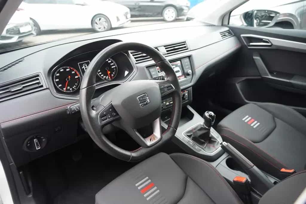 Seat Ibiza 1.0 TSI FR FullLink Tempomat PDC USB 07/2019-photo-8