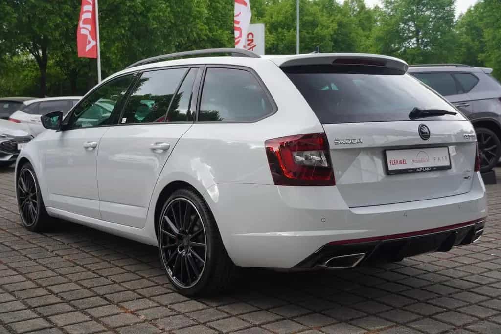 Skoda Octavia Combi 2.0 RS 245 Navi Digitales Cockpit 05/2019-photo-2