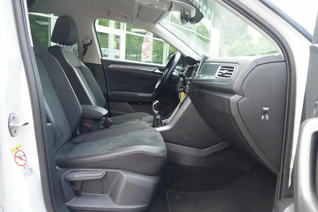 Volkswagen T-Roc 1.0 TSI Style IQ-Light Navi Teilleder ACC 02/2023-photo-29