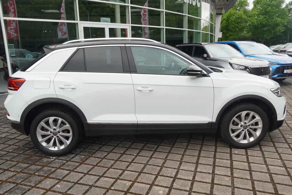 Volkswagen T-Roc 1.0 TSI Style IQ-Light Navi Teilleder ACC 02/2023-photo-3