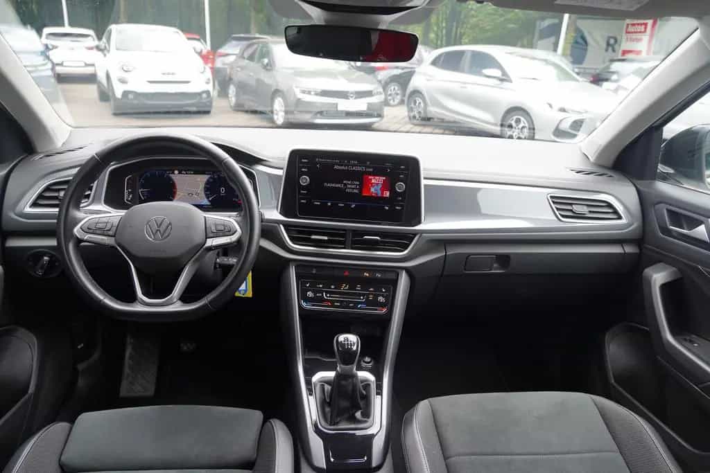 Volkswagen T-Roc 1.0 TSI Style IQ-Light Navi Teilleder ACC 02/2023-photo-8