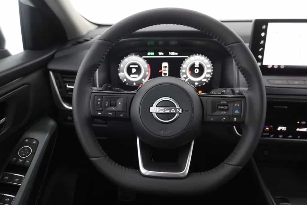 Nissan Qashqai N-Connecta 1.3 Dig-T Aut. LED ACC Navi K 03/2026-photo-14