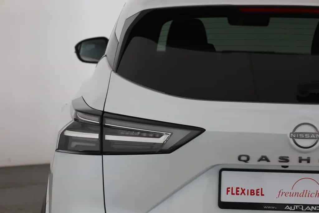 Nissan Qashqai N-Connecta 1.3 Dig-T Aut. LED ACC Navi K 03/2026-photo-28