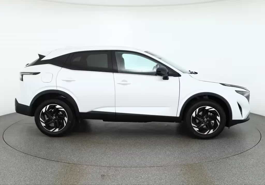 Nissan Qashqai N-Connecta 1.3 Dig-T Aut. LED ACC Navi K 03/2026-photo-5