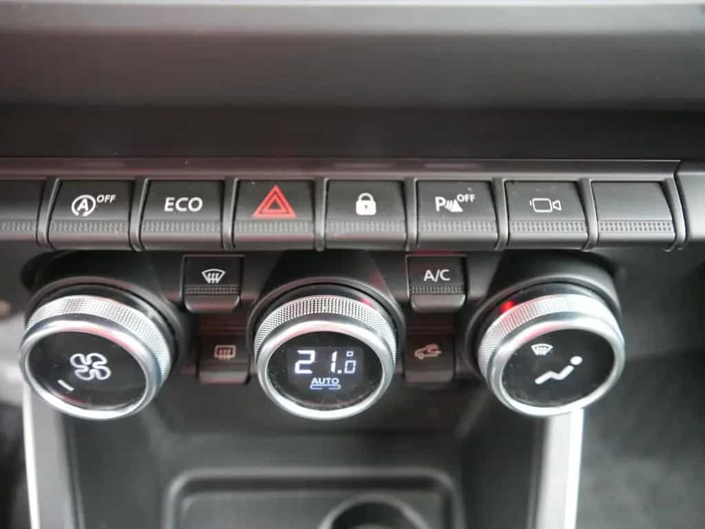 Dacia Duster II 1.3 TCE Prestige Navi Tempomat Kamera 08/2019-photo-17