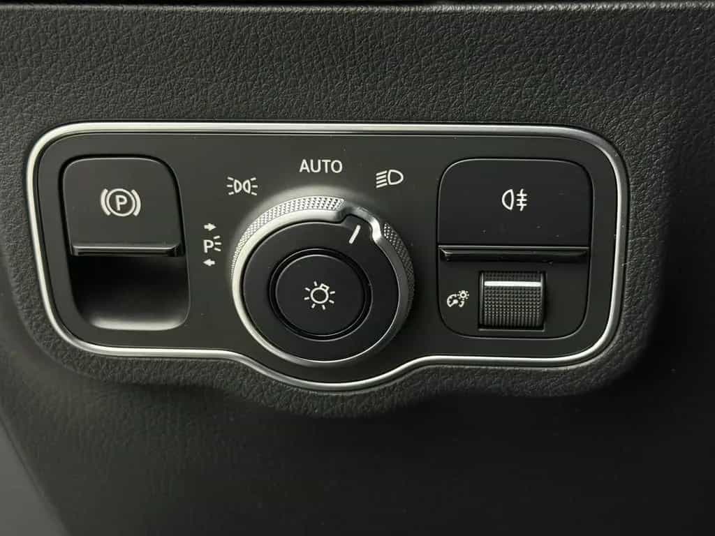 Mercedes-Benz B-Class Progressive, LED, Leder, 7G, Navi, MBUX 09/2019-photo-32