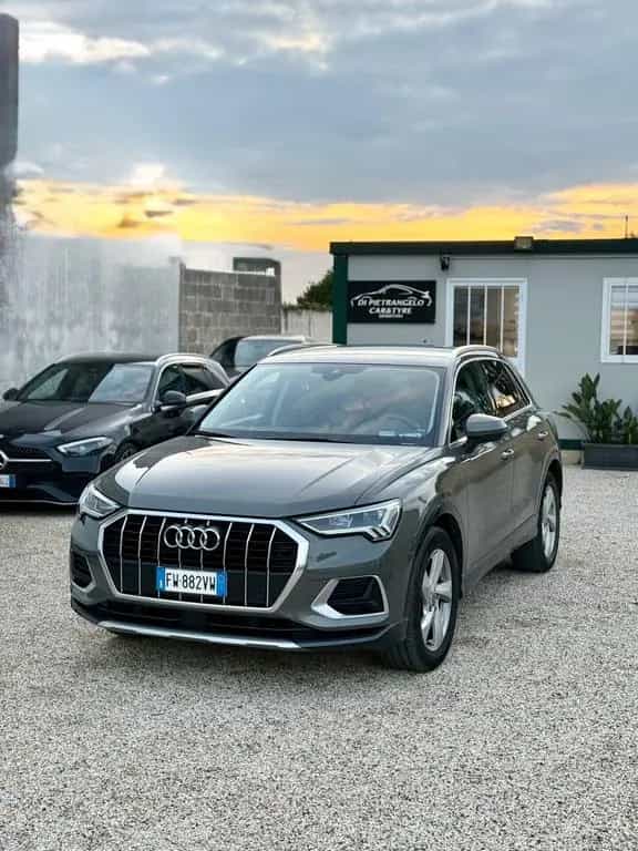 Audi Q3 2.0 TDI 150 CV S tronic advanced 03/2019-photo-2
