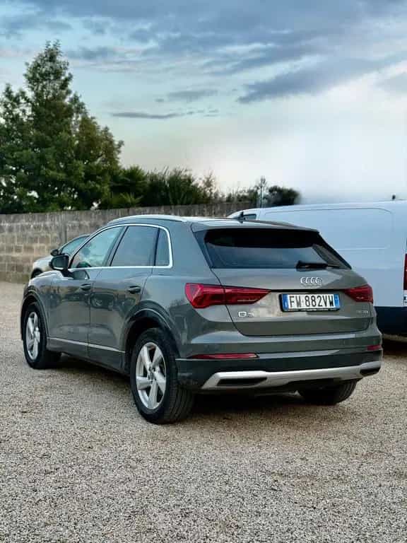 Audi Q3 2.0 TDI 150 CV S tronic advanced 03/2019-photo-3