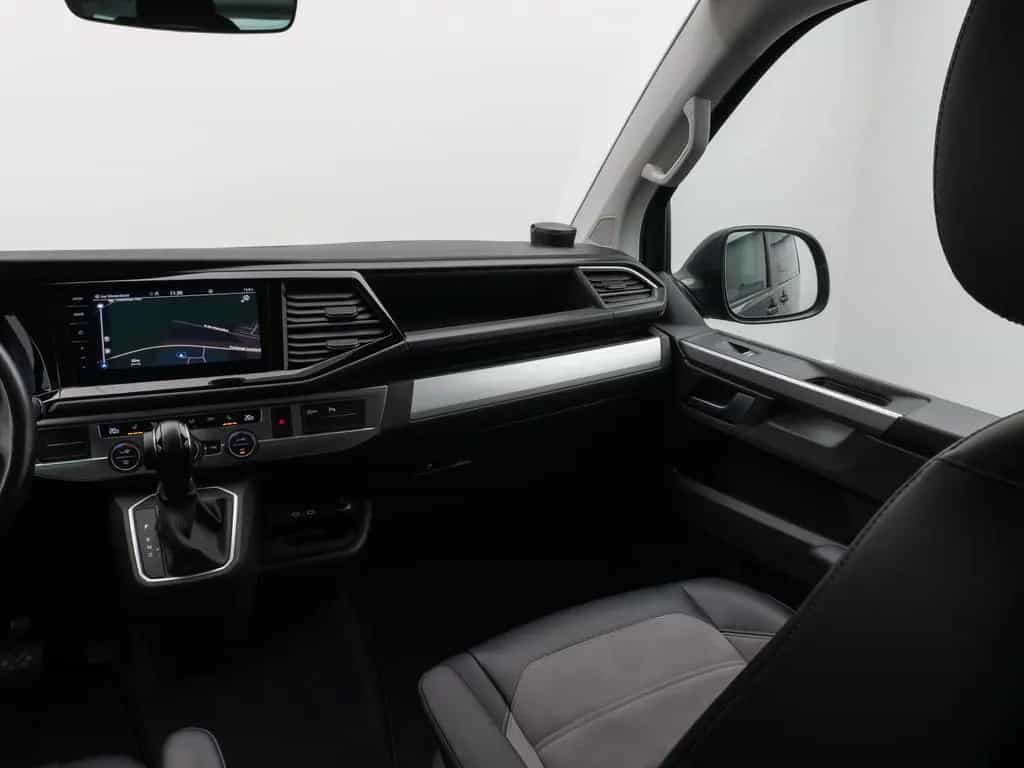 Volkswagen Transporter Multivan Kamera DAB Standheizung Navi Tempo 03/2021-photo-32