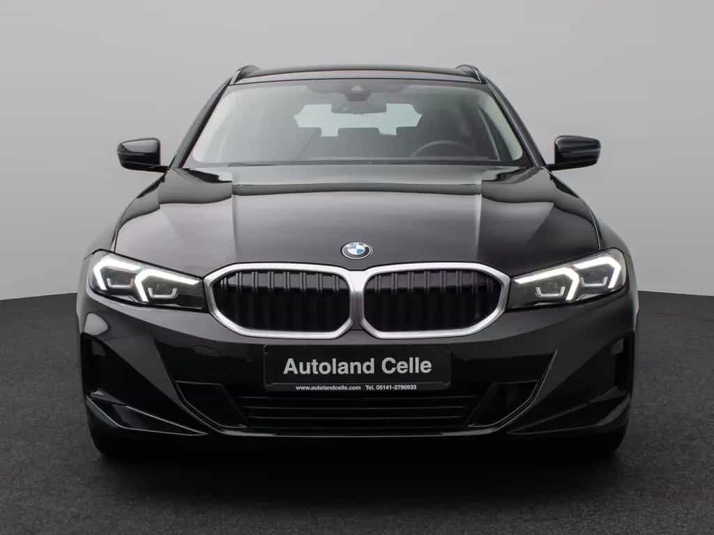 BMW 3 Series i xD DAB HUD CockPitPro PDCFernlichtassist 10/2022-photo-1