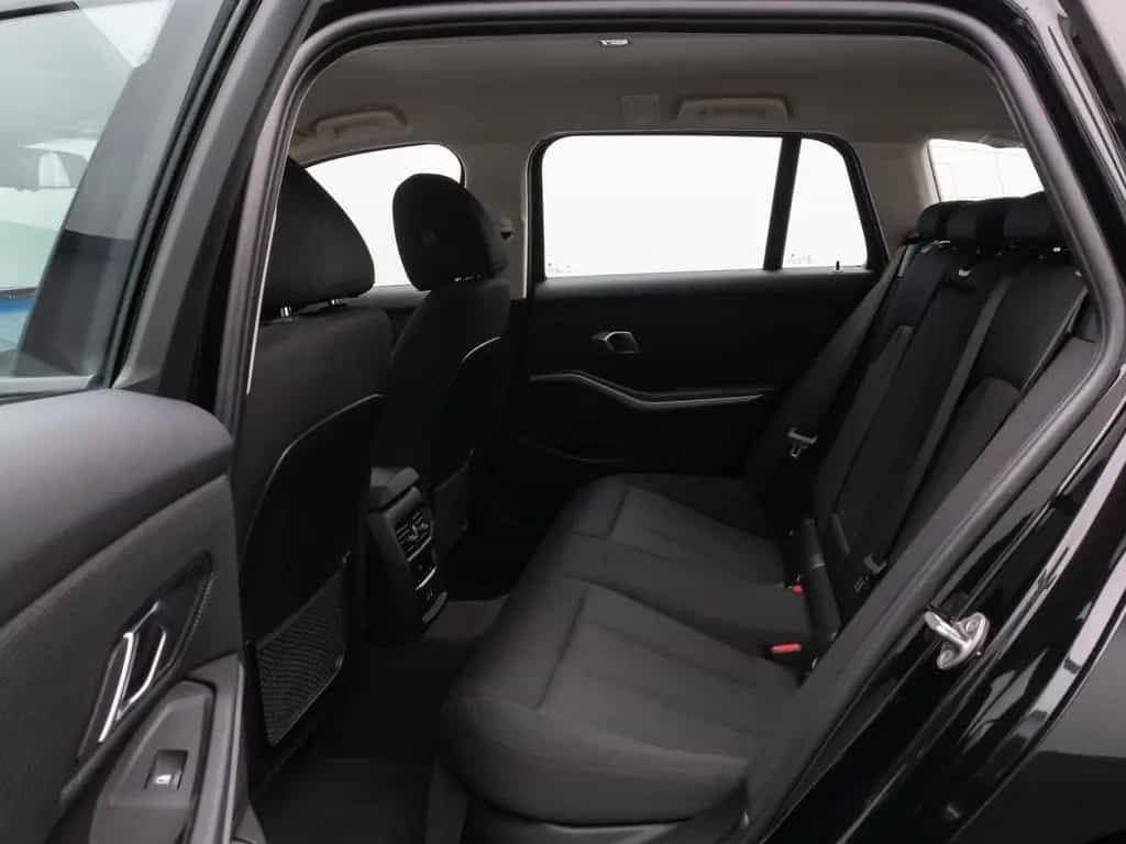 BMW 3 Series i xD DAB HUD CockPitPro PDCFernlichtassist 10/2022-photo-25