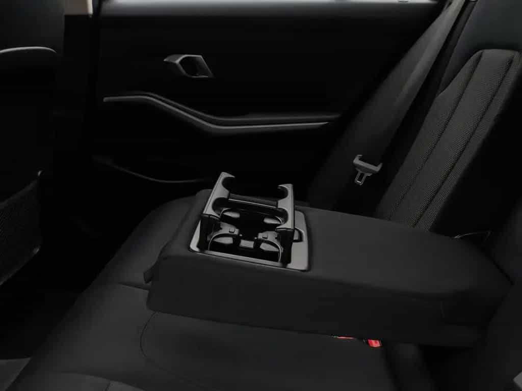 BMW 3 Series i xD DAB HUD CockPitPro PDCFernlichtassist 10/2022-photo-28