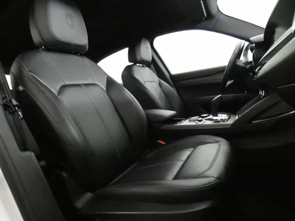 Alfa Romeo Stelvio Ti Q4 2.2 JTDM*MATRIX*NAVI*KEYLESS*ACC 08/2023-photo-11