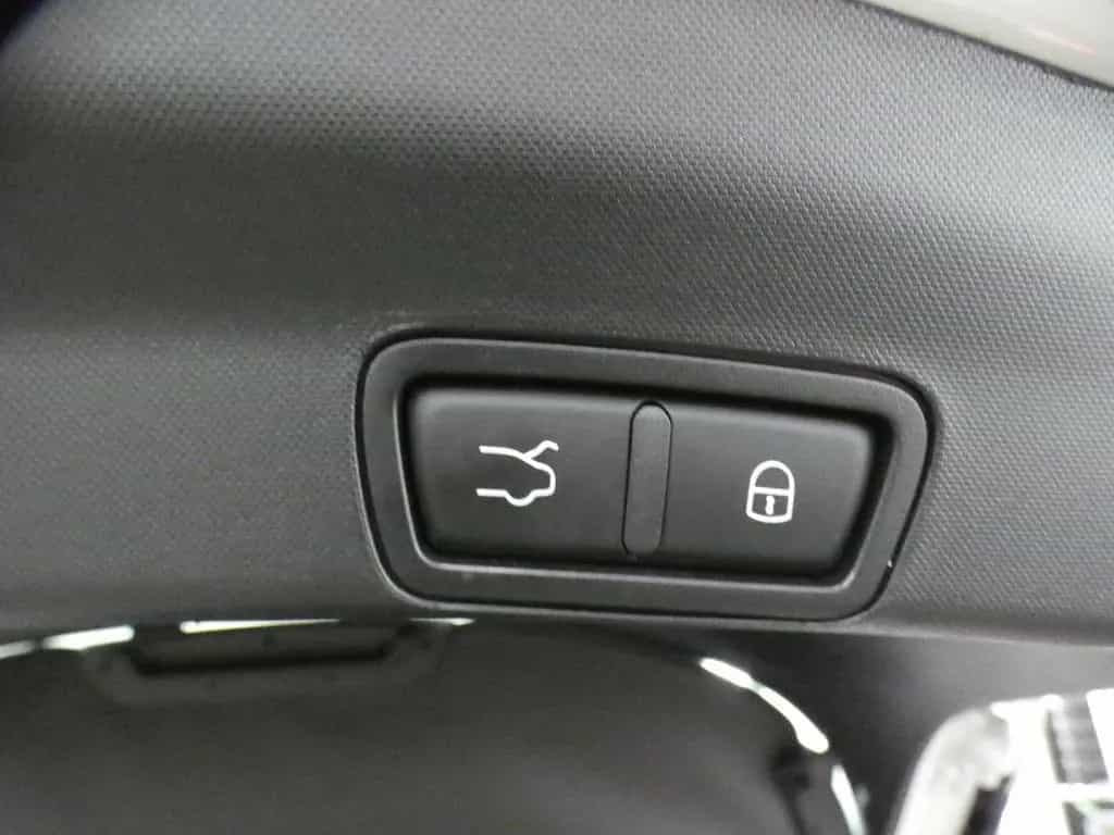 Alfa Romeo Stelvio Ti Q4 2.2 JTDM*MATRIX*NAVI*KEYLESS*ACC 08/2023-photo-25