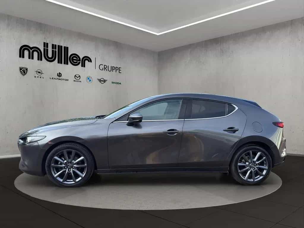 Mazda 3 G 122 PS 6MT FWD EXCLUSIVE DASO DESI 09/2023-photo-3
