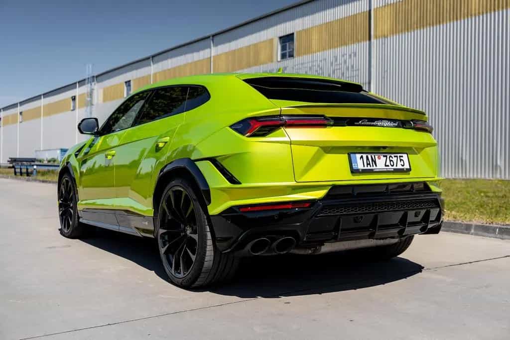 Lamborghini Urus 4.0 V8 S Verde Citrea BO Night AHK WAR 4/28 02/2023-photo-12