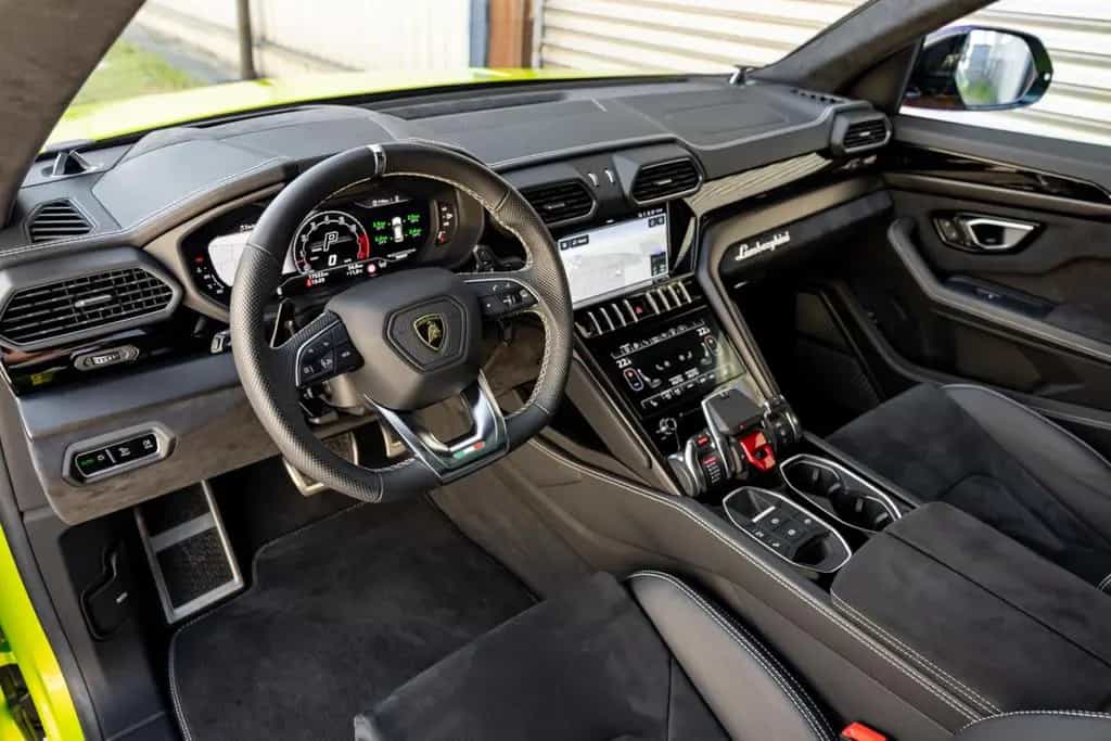 Lamborghini Urus 4.0 V8 S Verde Citrea BO Night AHK WAR 4/28 02/2023-photo-27
