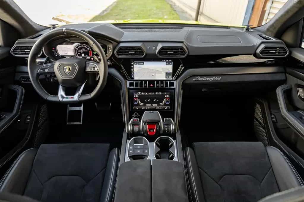 Lamborghini Urus 4.0 V8 S Verde Citrea BO Night AHK WAR 4/28 02/2023-photo-28