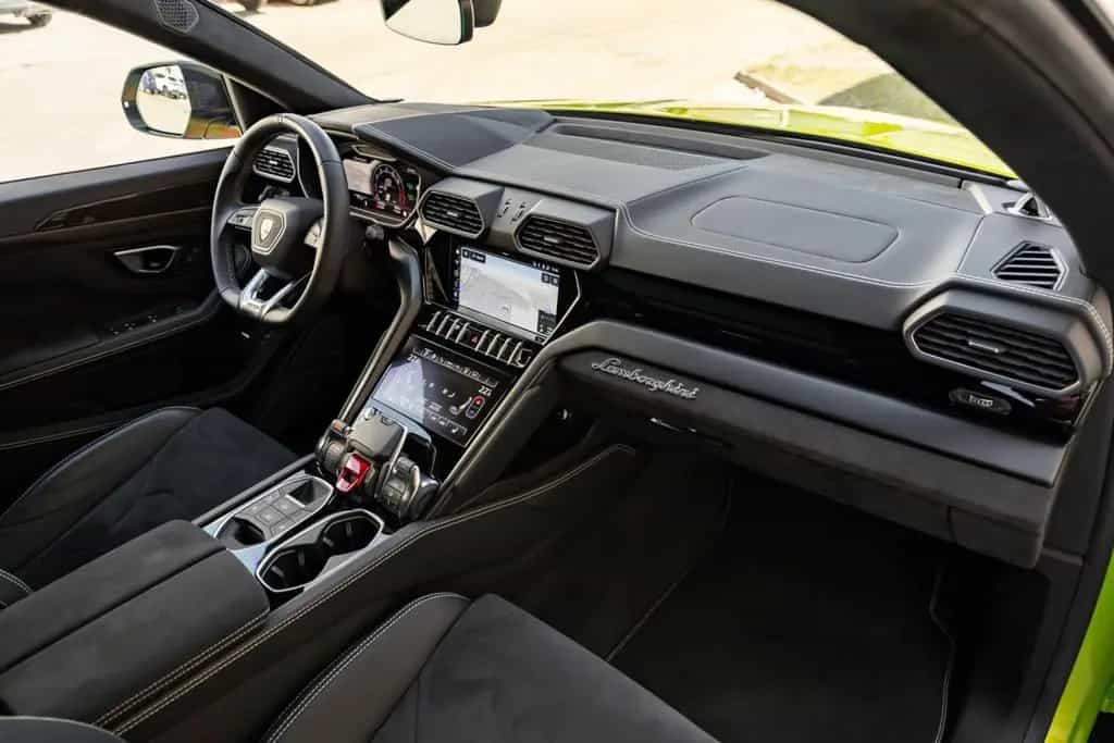 Lamborghini Urus 4.0 V8 S Verde Citrea BO Night AHK WAR 4/28 02/2023-photo-29