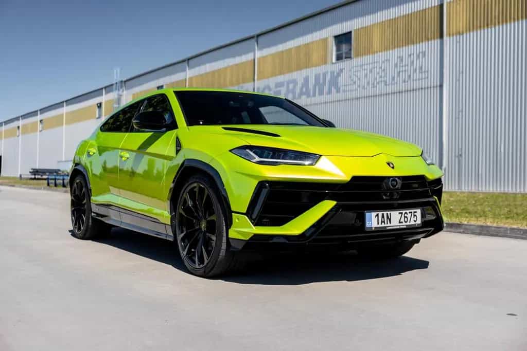 Lamborghini Urus 4.0 V8 S Verde Citrea BO Night AHK WAR 4/28 02/2023-photo-4