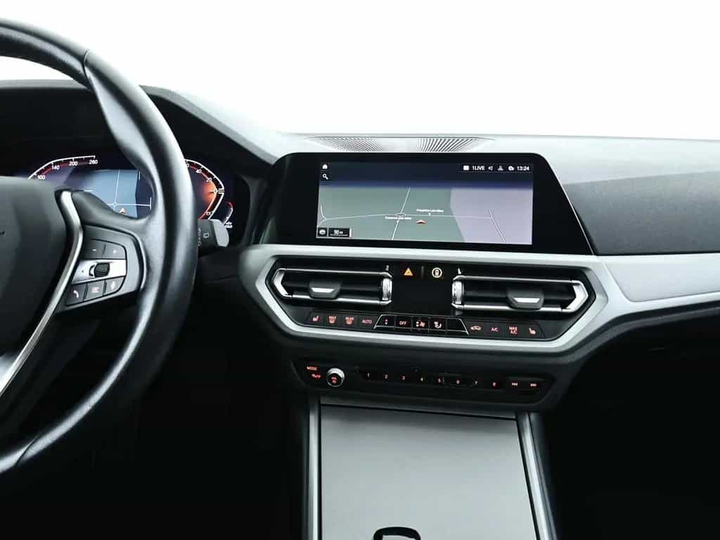 BMW 320 d Mild Hybrid   LED|PDC|Sitzhzg 04/2022-photo-10