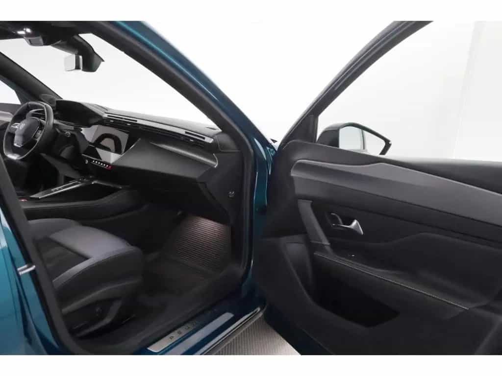 Peugeot 408 1.2Puretech Aut.130 GT+LED+NAVI+VIRTUAL+PDC 08/2023-photo-20