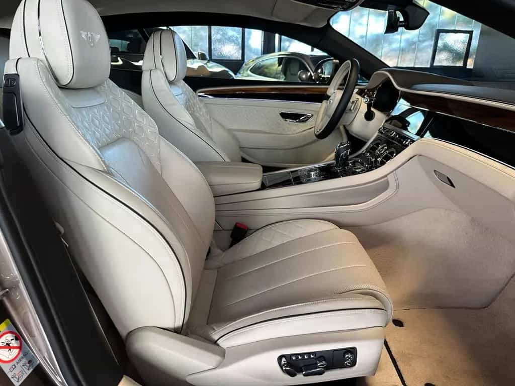 Bentley Continental GT 6.0 W12*Mulliner*Service neu 03/2019-photo-24