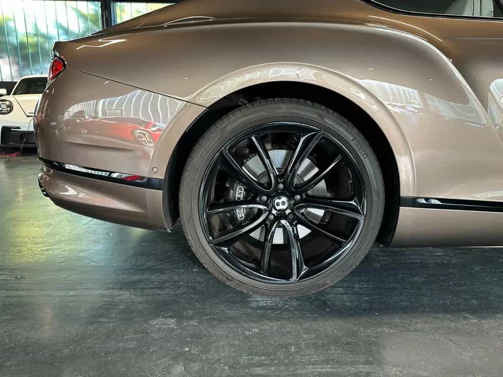 Bentley Continental GT 6.0 W12*Mulliner*Service neu 03/2019-photo-8