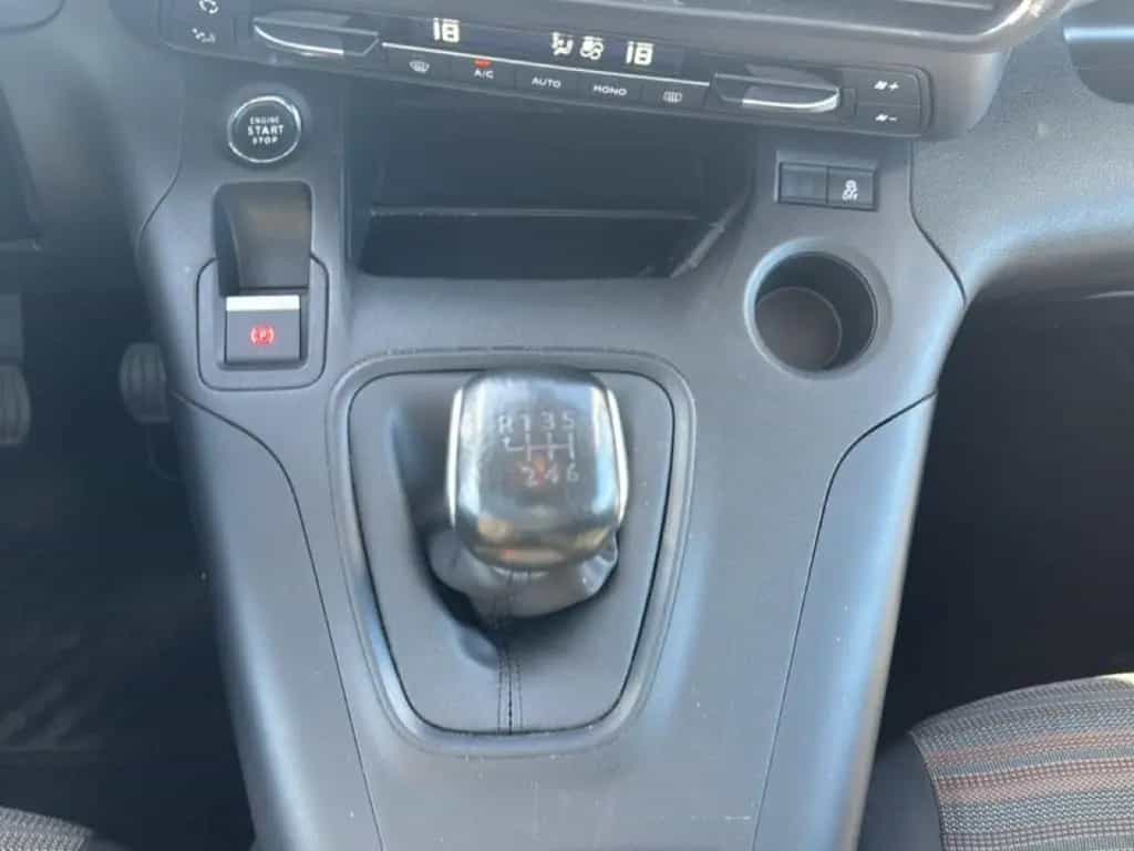 Opel Combo Life INNOVATION Keyless HUD SHZ LenkradHZG 06/2018-photo-17