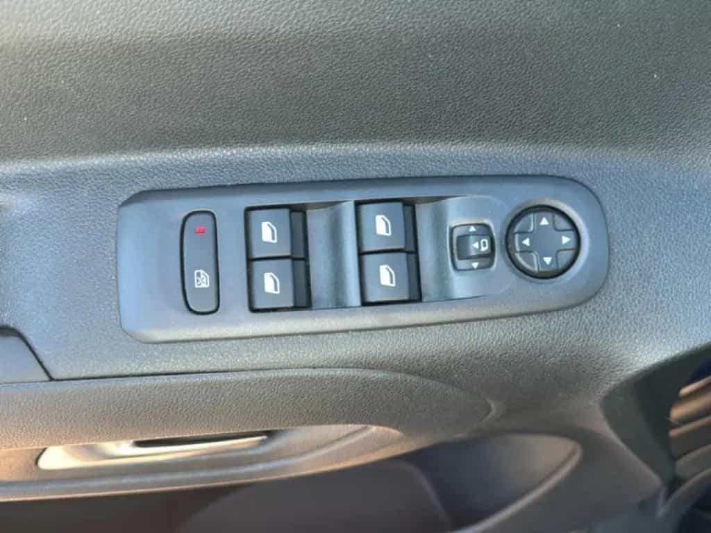 Opel Combo Life INNOVATION Keyless HUD SHZ LenkradHZG 06/2018-photo-19
