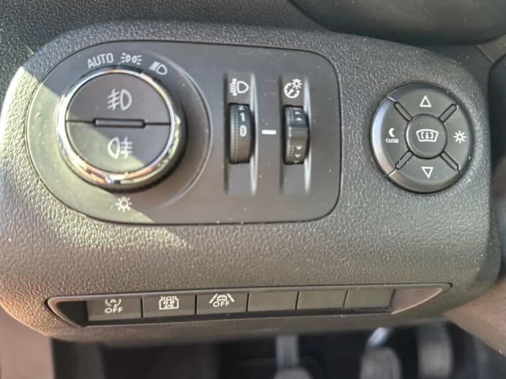 Opel Combo Life INNOVATION Keyless HUD SHZ LenkradHZG 06/2018-photo-20