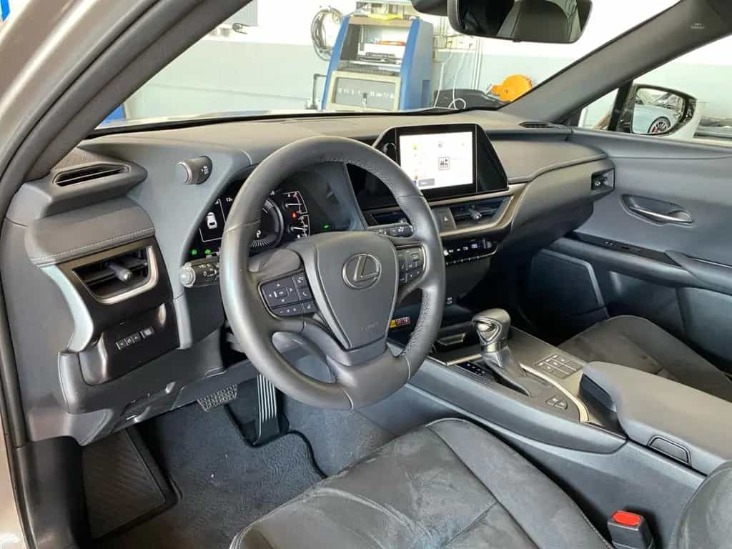 Lexus UX 250h Style Edition *Bi-LED*ACC*Kamera*SHZ*Car 04/2023-photo-13