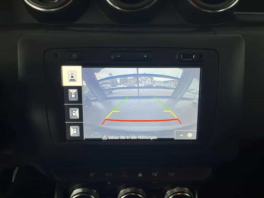 Dacia Duster 1.3 TCe Celebration 2WD /SHZ/KLIMA-A/ 10/2020-photo-13