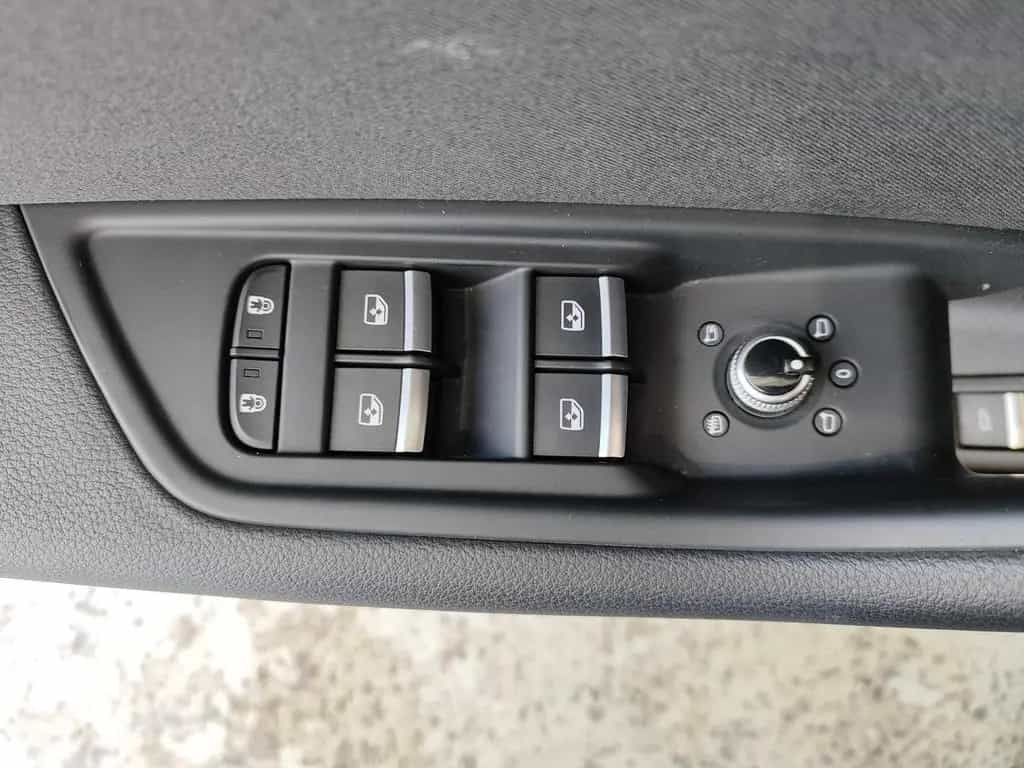 Audi A4 Avant 2.0 TFSI S tronic SHZ|Klimaaut.|LED|Nav 08/2022-photo-13
