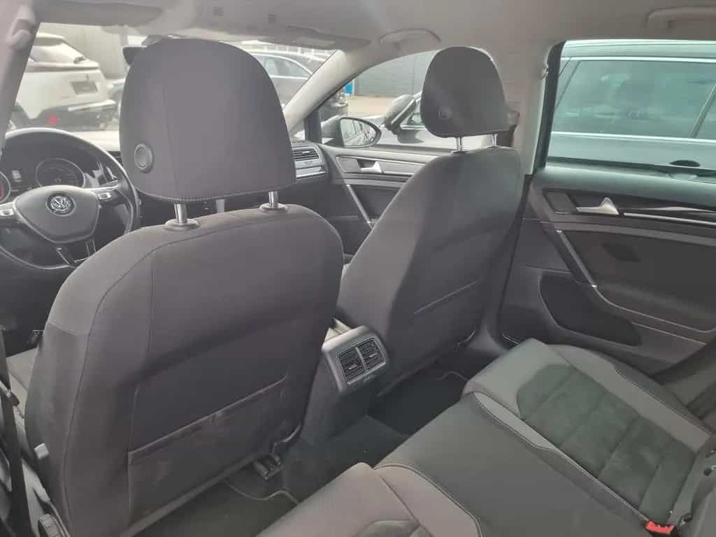 Volkswagen Golf VII 1.5 Highline R-Line Front Assist NAVI 07/2019-photo-13