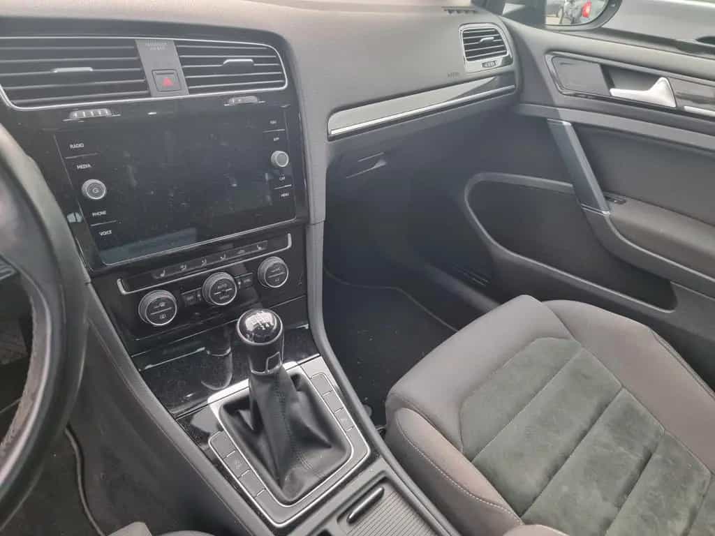 Volkswagen Golf VII 1.5 Highline R-Line Front Assist NAVI 07/2019-photo-8